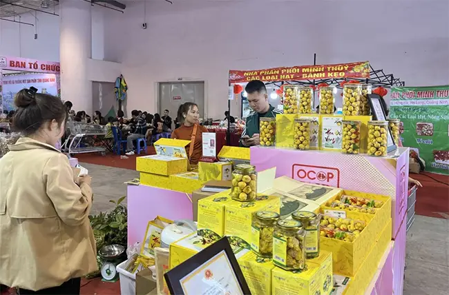 Cuộc thi sáng tạo bao bì, nhãn hàng hoá, giỏ quà và câu chuyện sản phẩm OCOP tỉnh Quảng Ninh năm 2024 dành cho tất cả các tác giả, nhóm tác giả chuyên nghiệp, không chuyên nghiệp, công dân, tổ chức trên phạm vi toàn quốc.