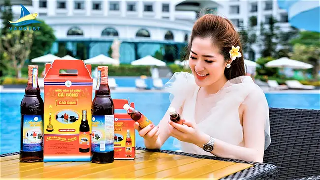 Nước mắm Sá Sùng Vân Đồn - một loại nước mắm không chỉ thơm ngon mà còn chứa đựng cả câu chuyện văn hóa và giá trị dinh dưỡng đặc biệt.